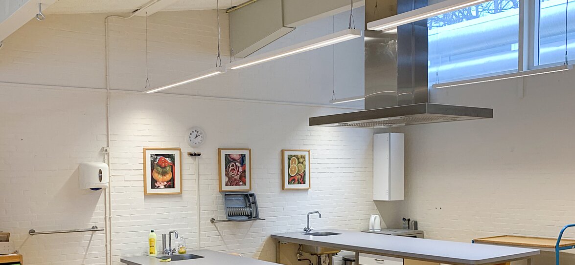 Ny LED belysning i Visio-skolen